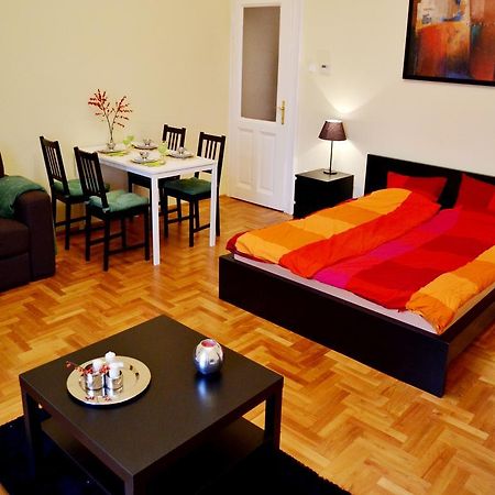 Caesar Apartman Budapest Phòng bức ảnh