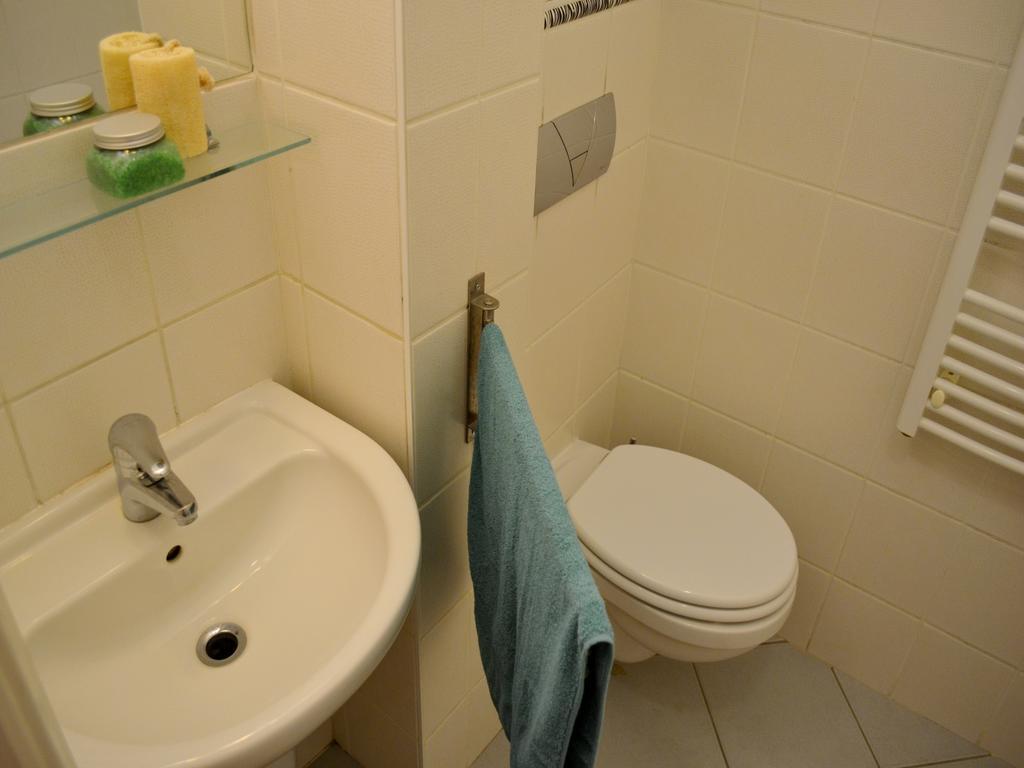 Caesar Apartman Budapest Phòng bức ảnh